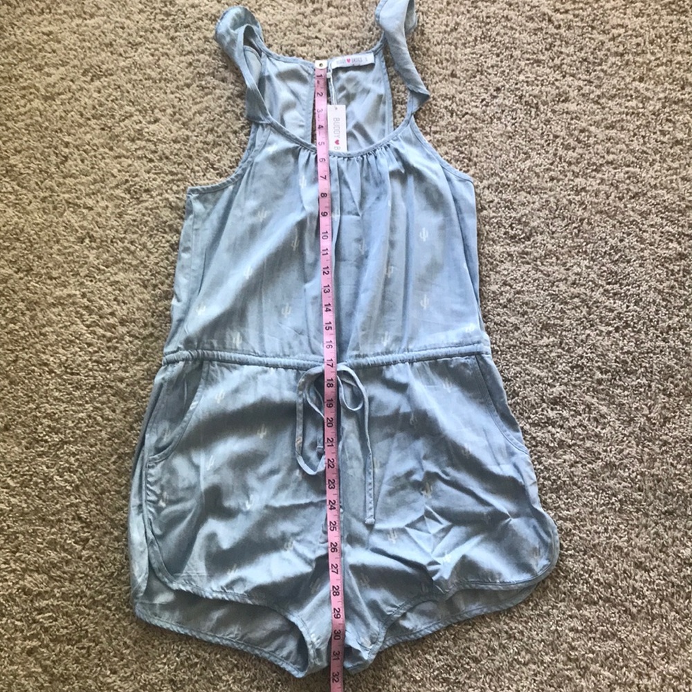 SOLD 🌟 HP 🌟 4.17.20 Buddy Basics romper - Picture 6 of 7